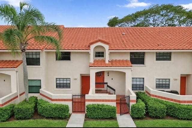 903 Congressional Way 903, sold in Independence Bay, Deerfield Beach, FL