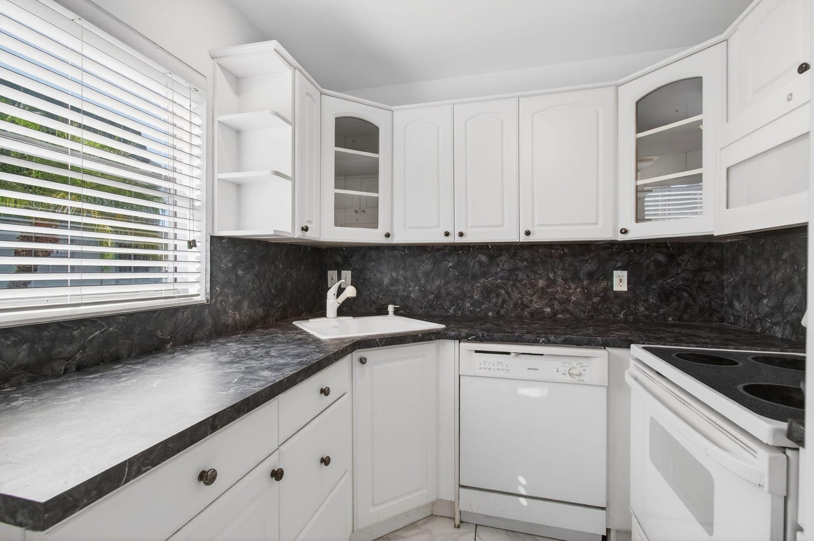 393 Flanders I, Delray Beach, FL 33484 photo 13