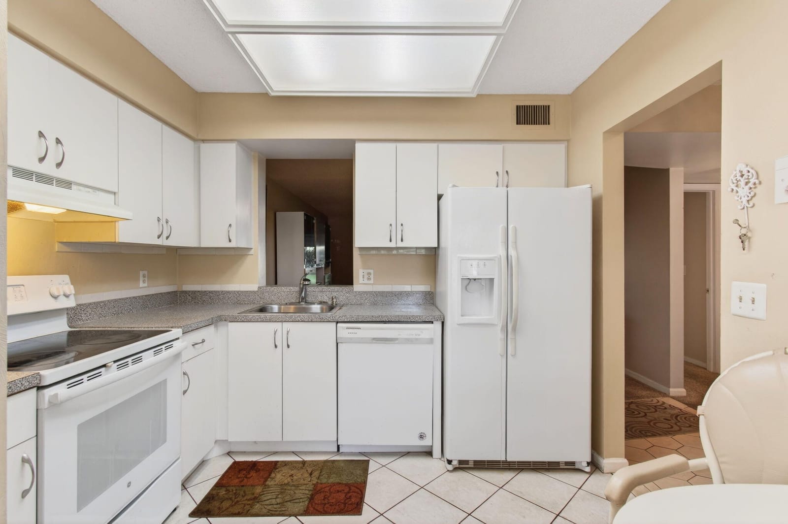 14701 Cumberland Drive 1080, Delray Beach, FL 33446 photo 20