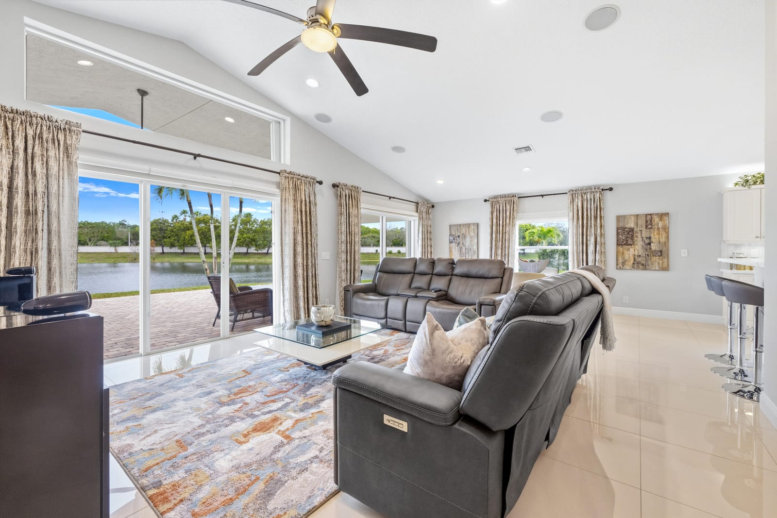 9894 Agnello Street, Lake Worth, FL 33467 photo 2