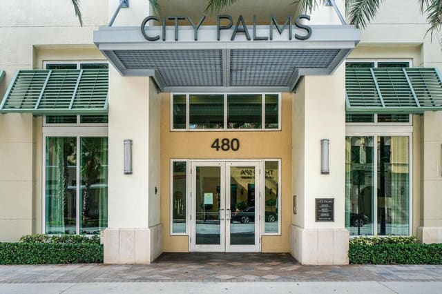 480 Hibiscus Street 333, sold in City Palms Condo, West Palm Beach, FL