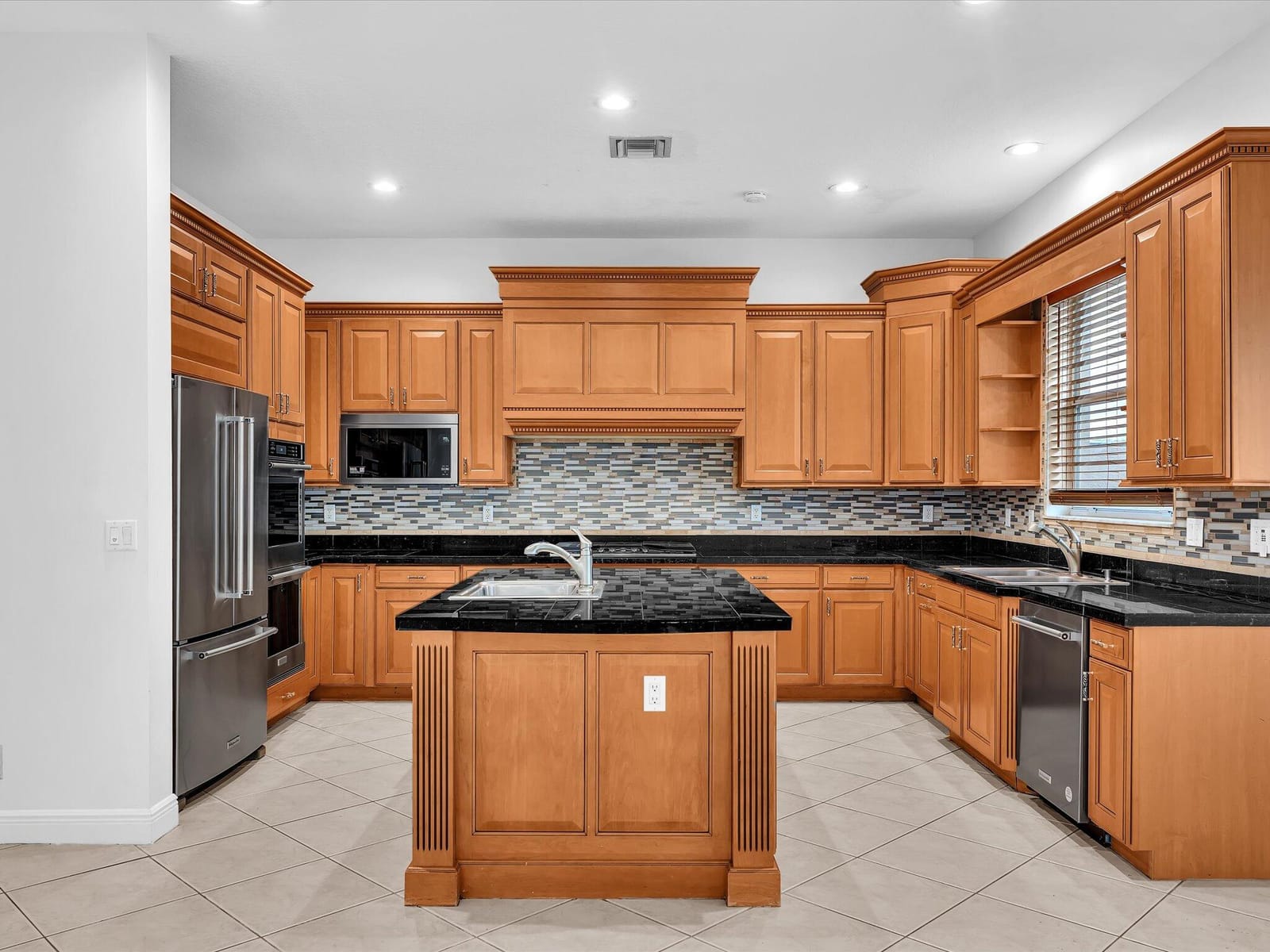 10844 Lake Wynds Court, Boynton Beach, FL 33437 photo 12