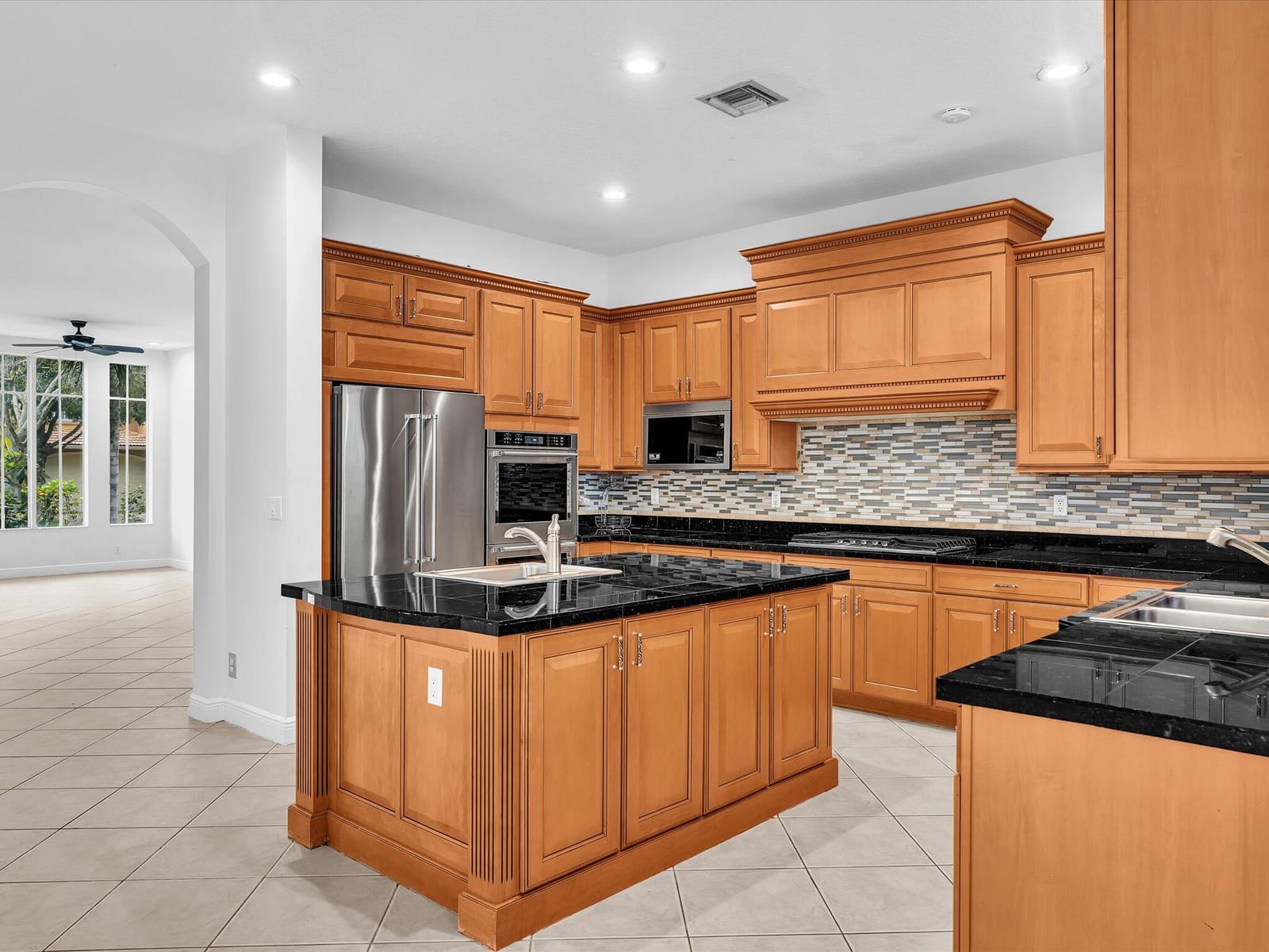 10844 Lake Wynds Court, Boynton Beach, FL 33437 photo 13
