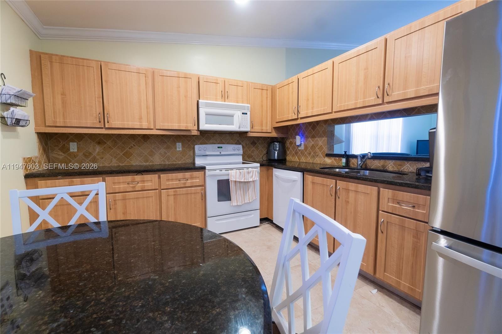 7674 NW 88th Lane, Tamarac, FL 33321 photo 2