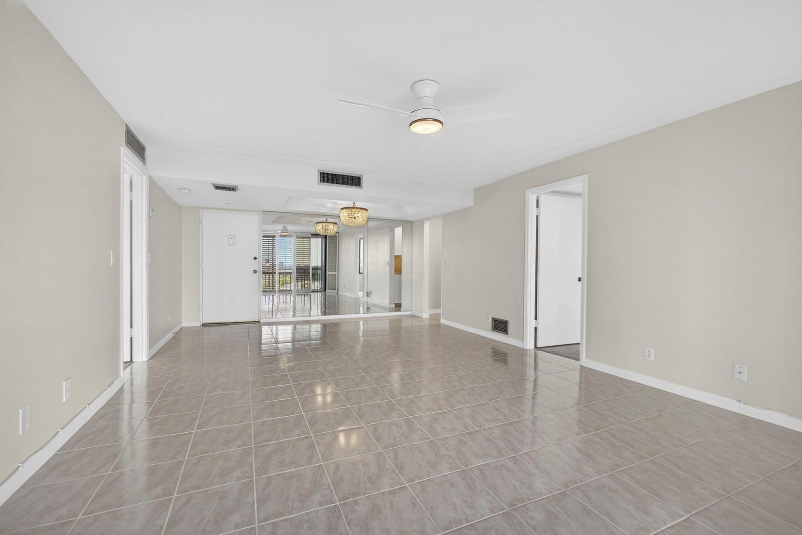 1500 Presidential Way 805 — photo 6