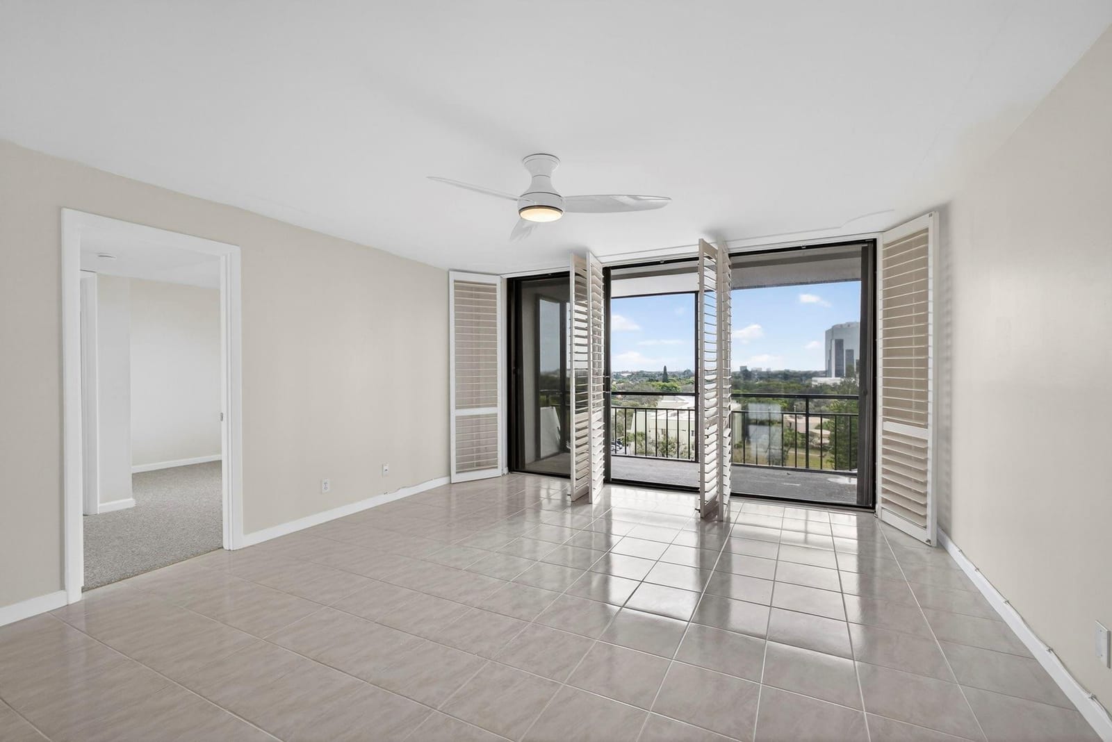 1500 Presidential Way 805 — photo 10