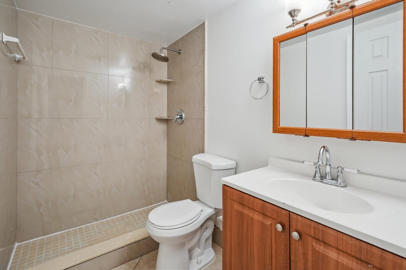 2878 Donnelly Drive 106, Lake Worth, FL 33462 photo 15