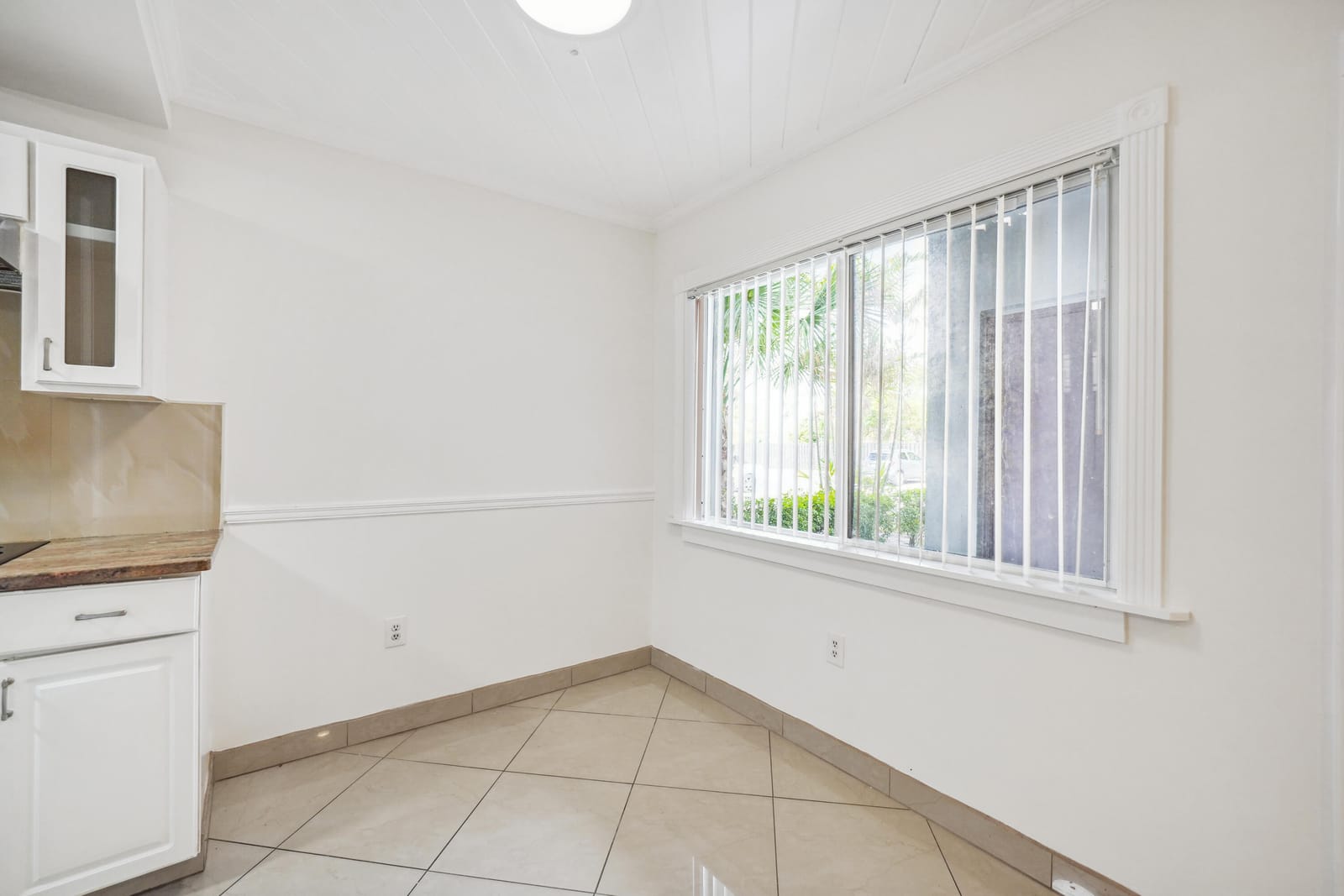 2878 Donnelly Drive 106 — photo 7