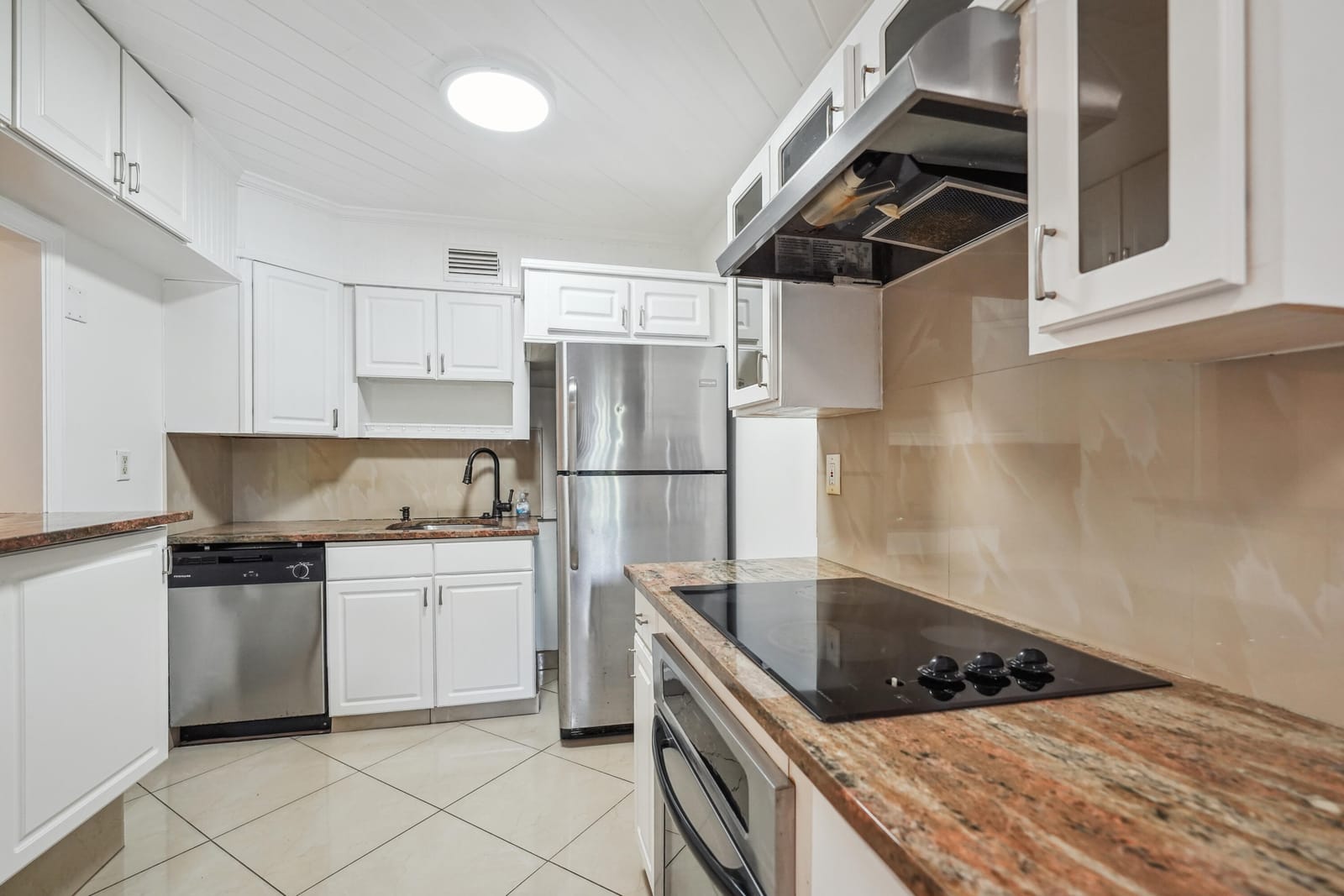 2878 Donnelly Drive 106 — photo 8