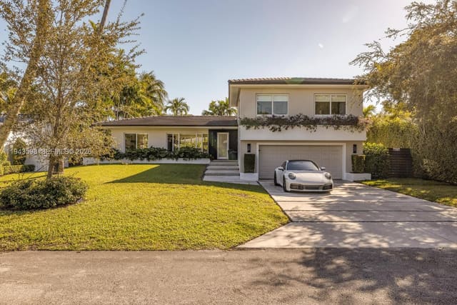 1226 NE 100th Street, sold in Earleton Shores, Miami Shores, FL