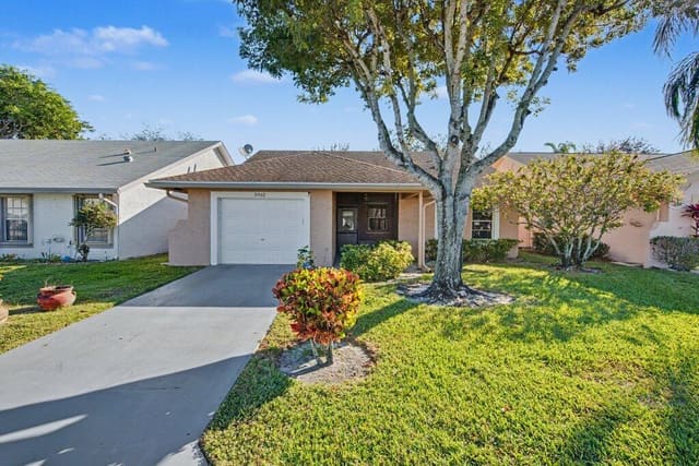 3962 Dafilee Circle, West Palm Beach, FL 33417