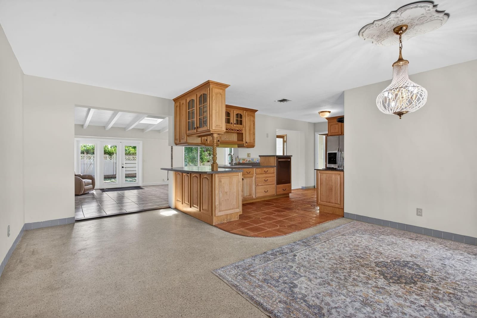 2580 SE 5th Court — photo 11