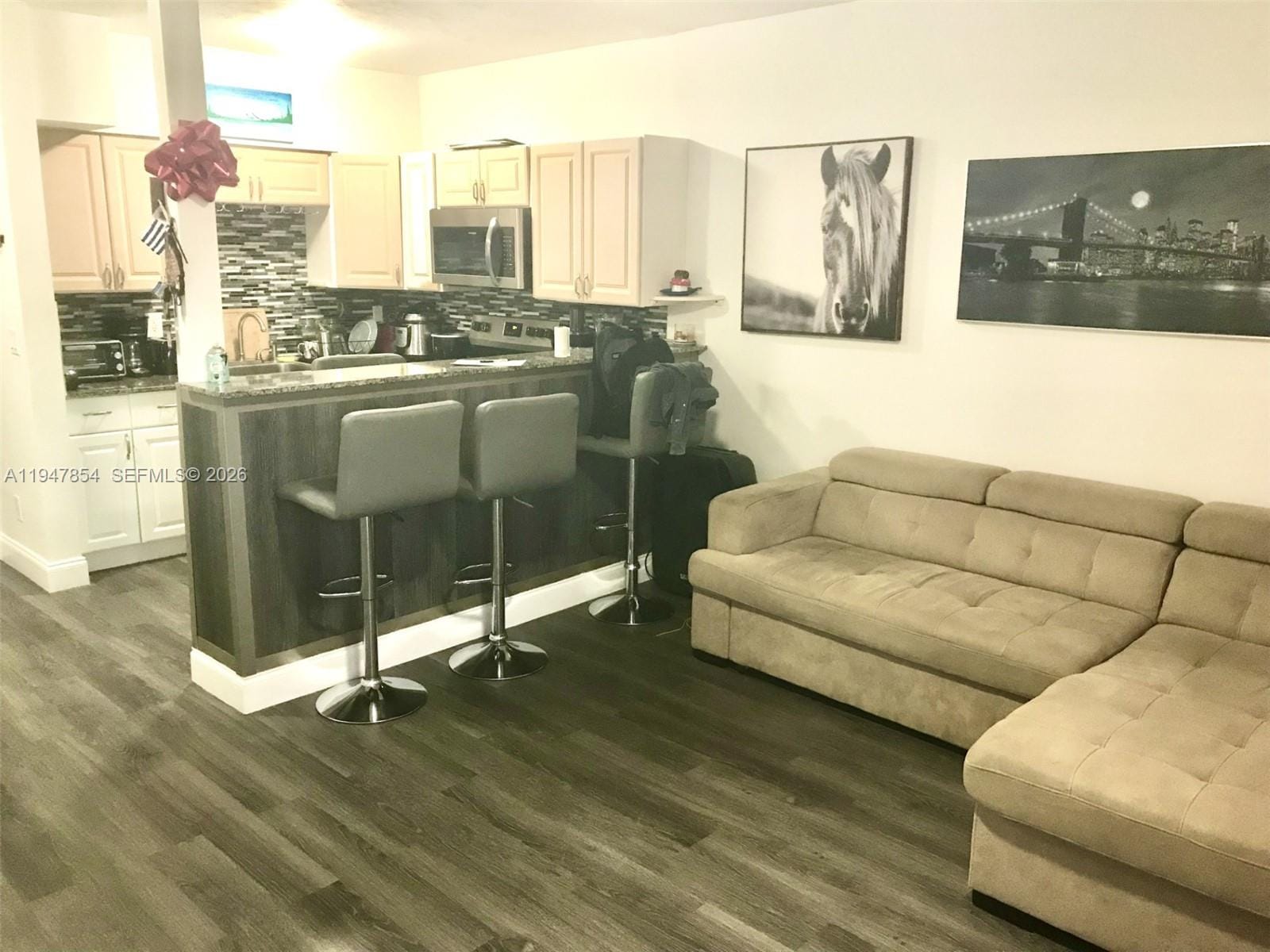 900 SW 11th Avenue 7C — photo 2