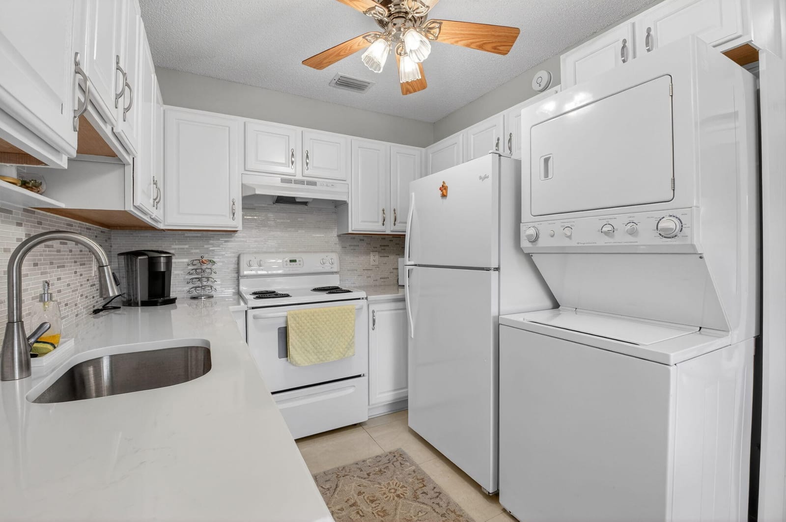 8633 Chevy Chase Drive, Boca Raton, FL 33433 photo 12