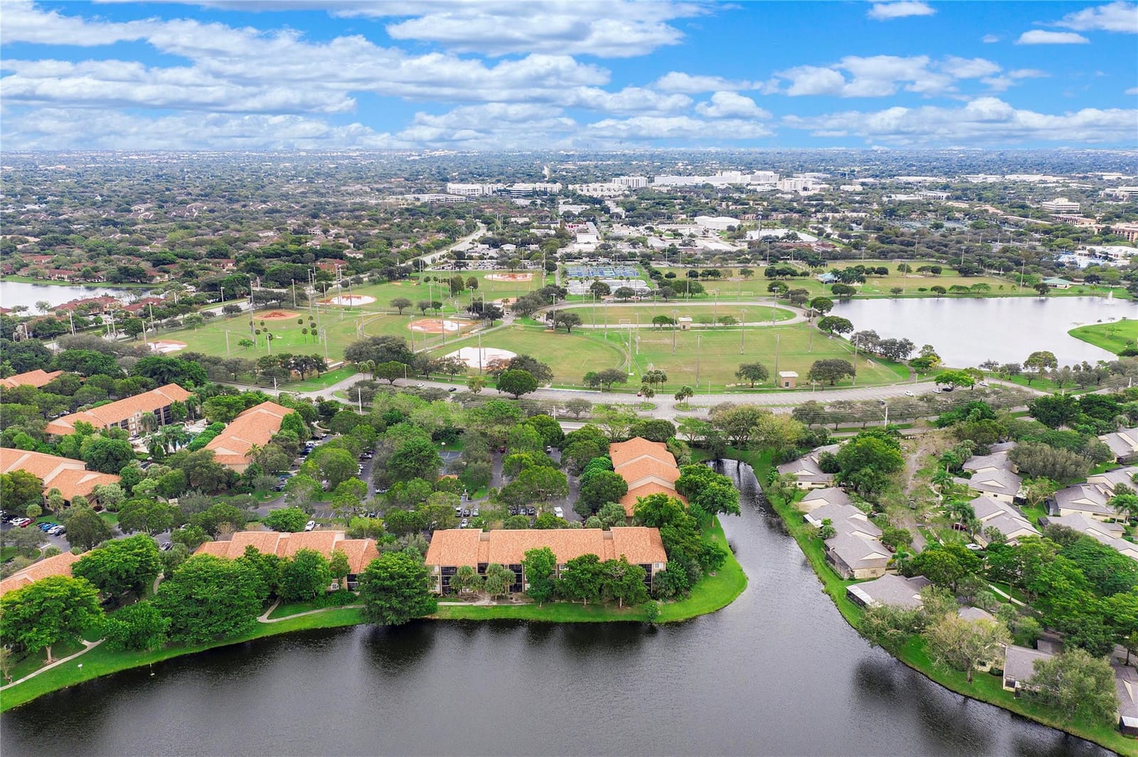 565 NW 98th Avenue 565, Plantation, FL 33324 photo 25