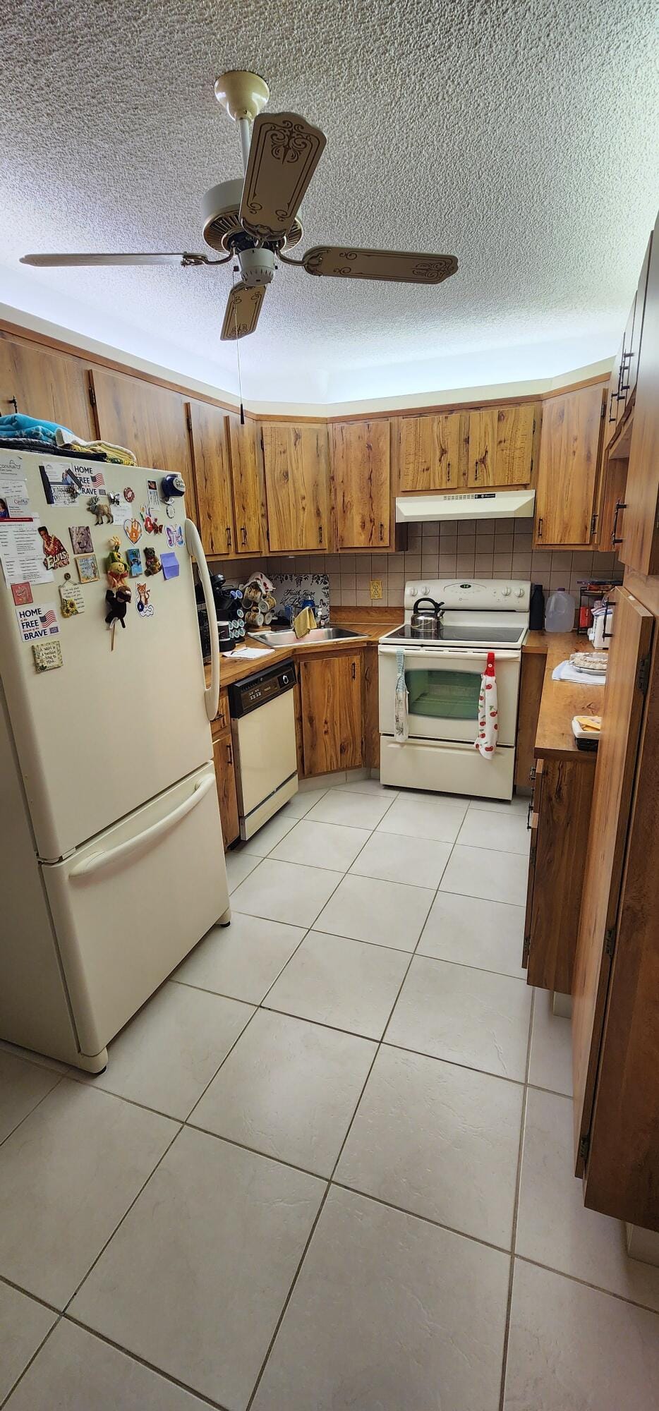 715 Sunny Pine Way E2, Greenacres, FL 33415 photo 12