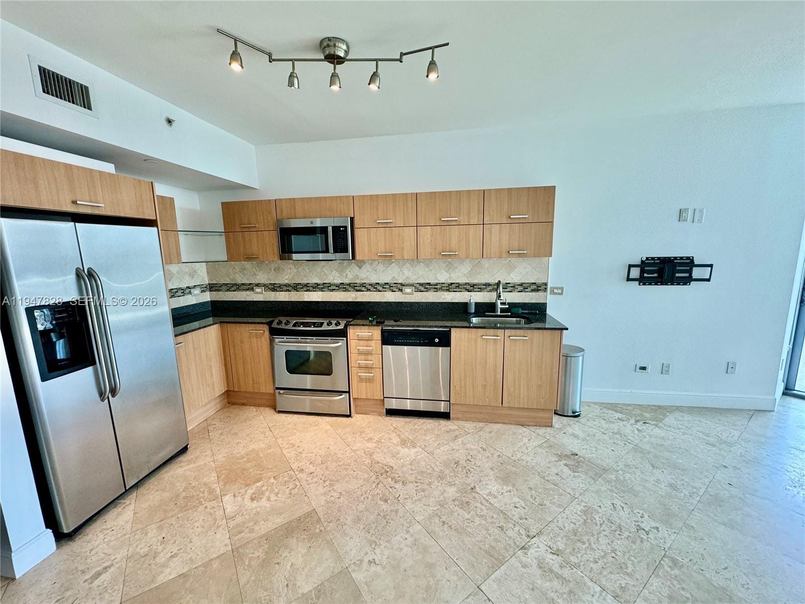 350 S Miami Avenue 2912 — photo 4