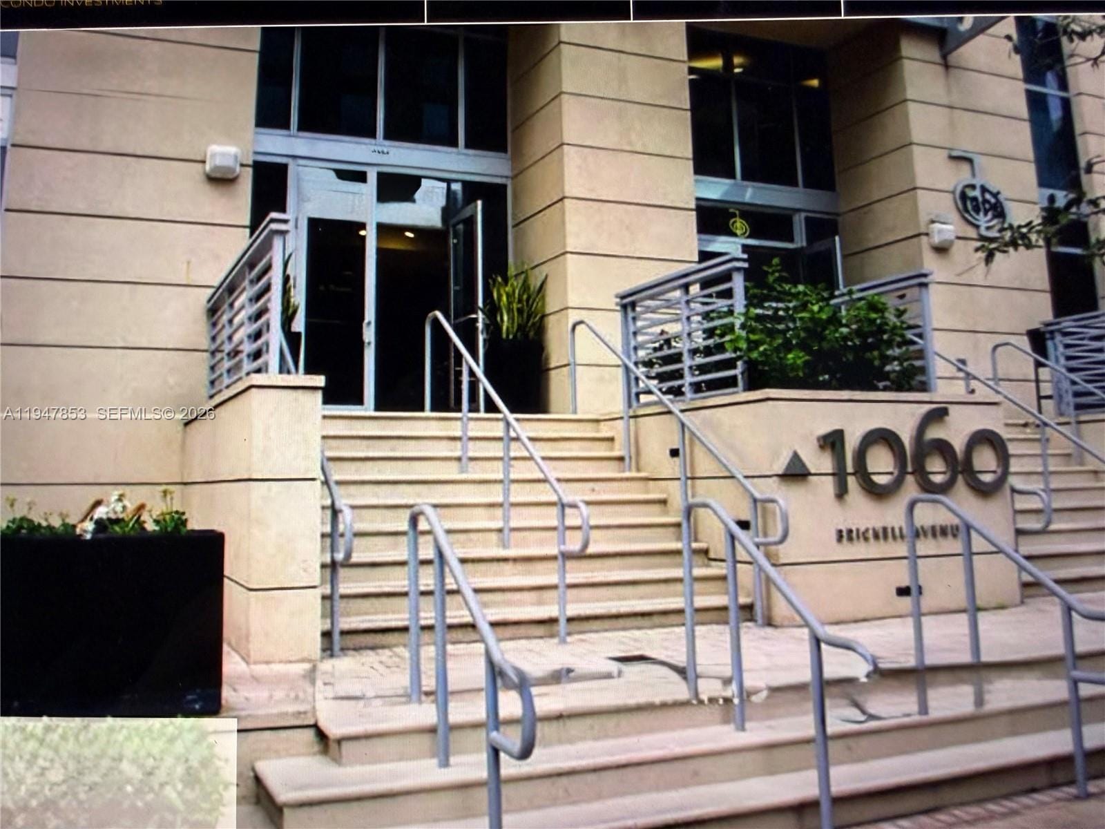 1050 Brickell Avenue 1816, Miami, FL 33131 photo 13