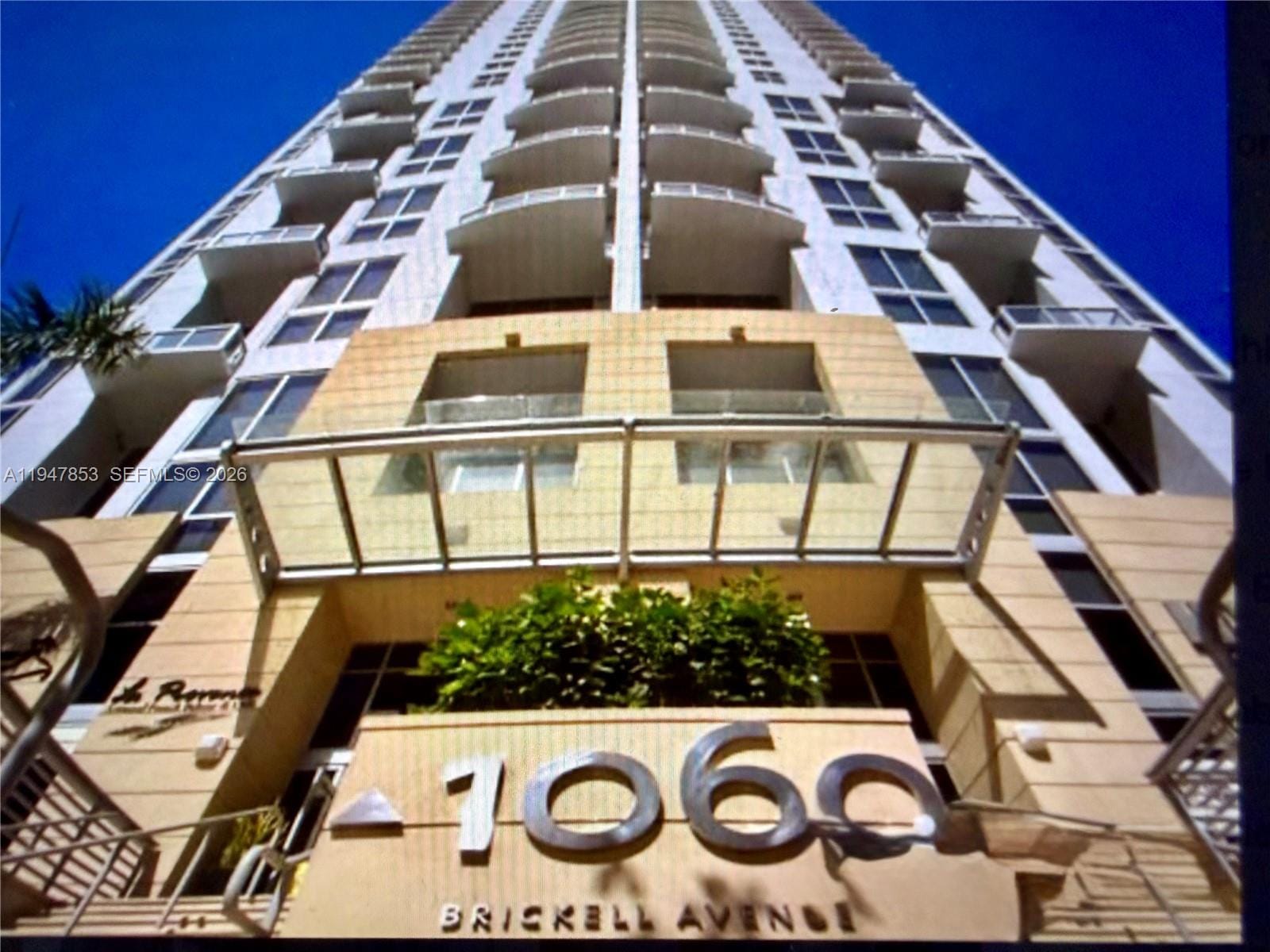 1050 Brickell Avenue 1816, Miami, FL 33131 photo 17