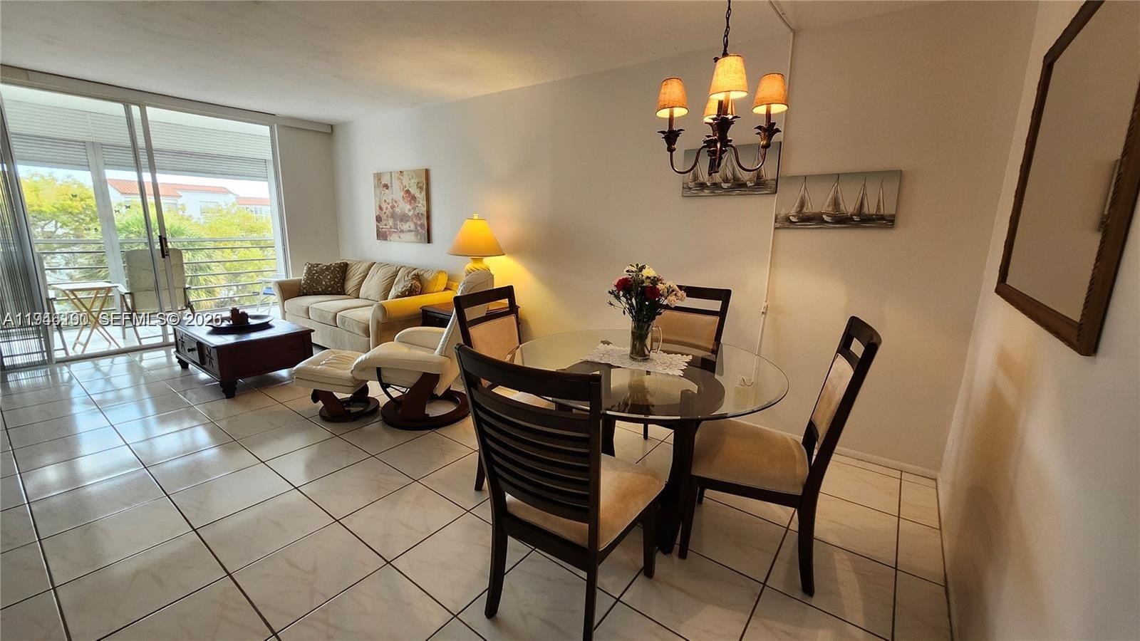 2821 Somerset Drive 400 — photo 4