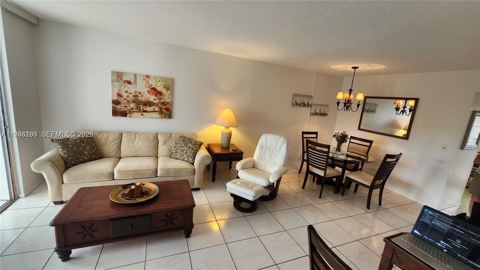 2821 Somerset Drive 400 — photo 5