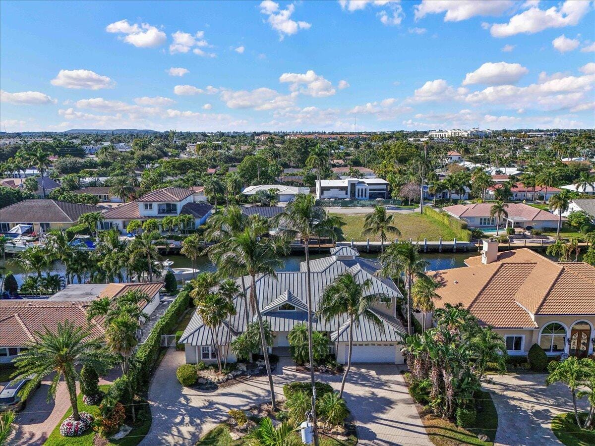 4231 NE 23rd Terrace, Lighthouse Point, FL 33064