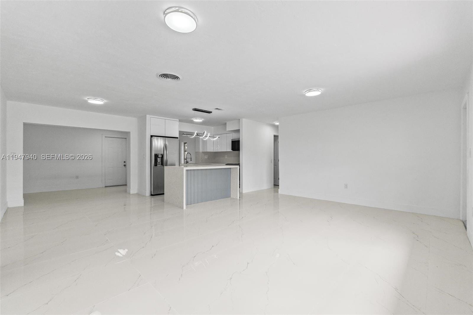 2701 Nassau Drive — photo 5
