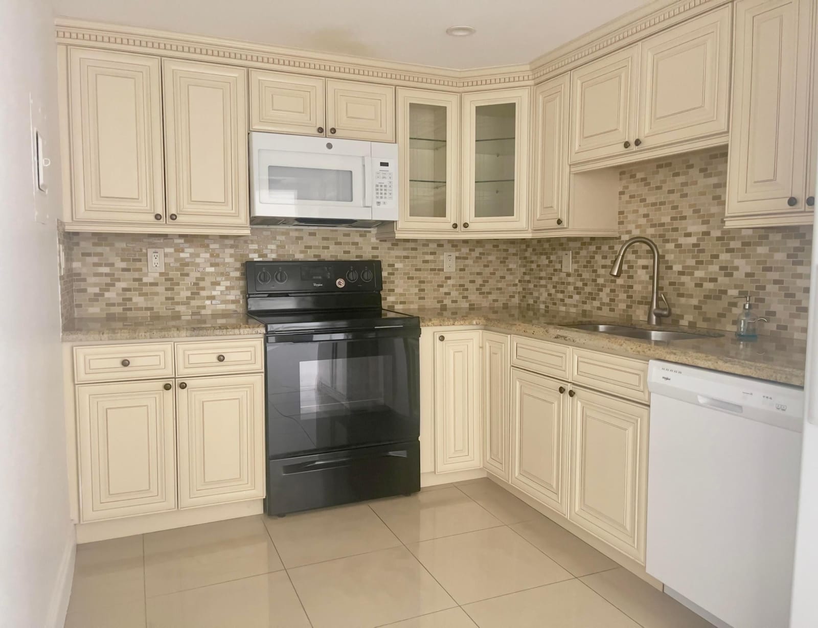 525 N Ocean Boulevard 1422 — photo 11