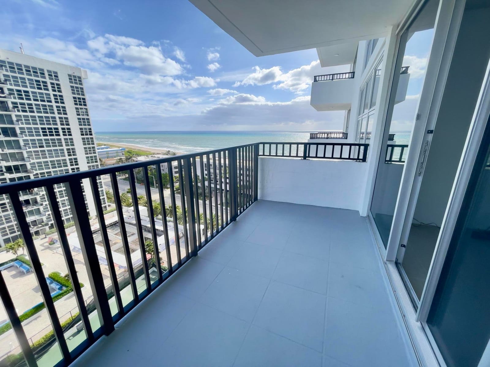 525 N Ocean Boulevard 1422 — photo 3