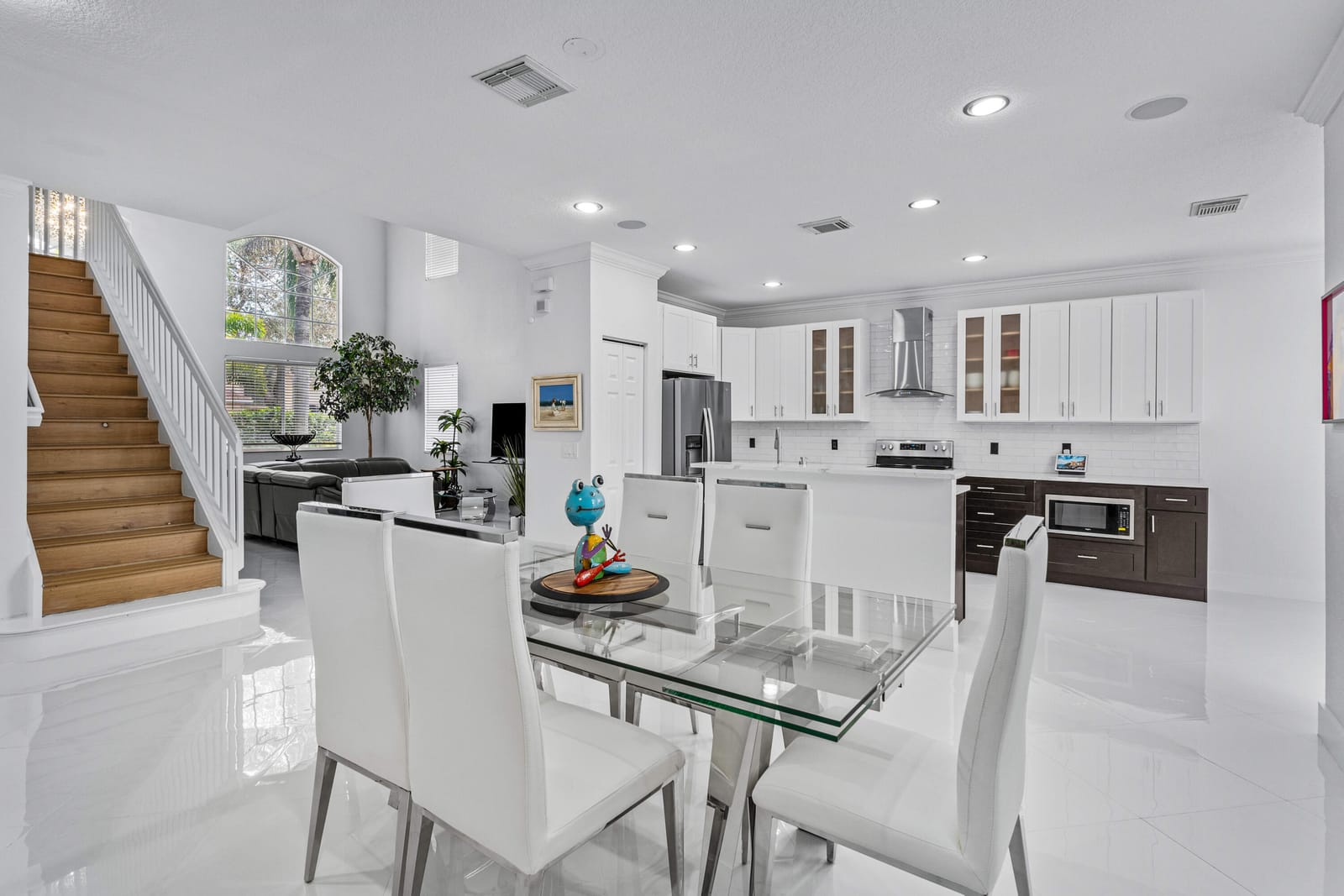 853 Gazetta Way, West Palm Beach, FL 33413 photo 14