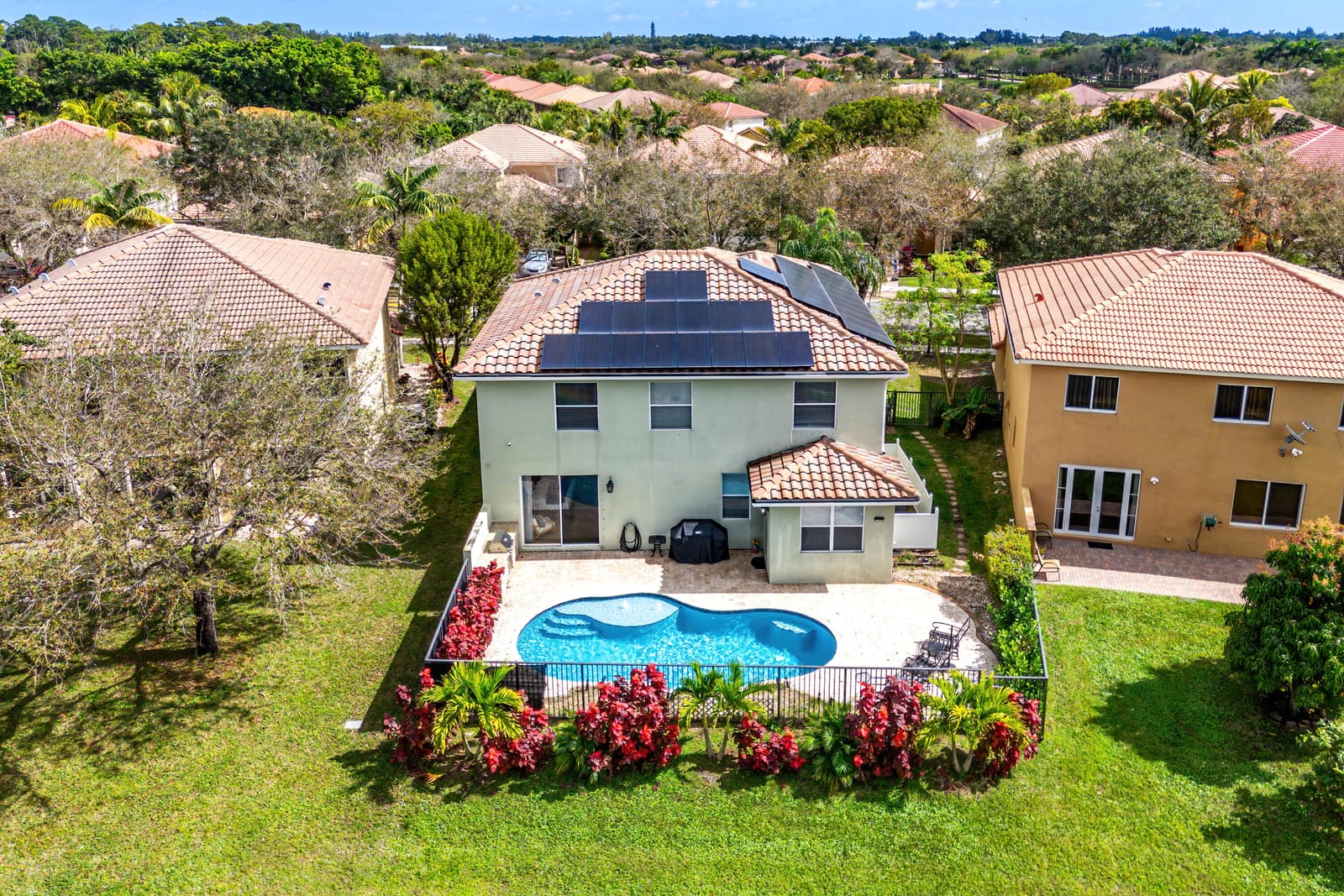 853 Gazetta Way, West Palm Beach, FL 33413 photo 7