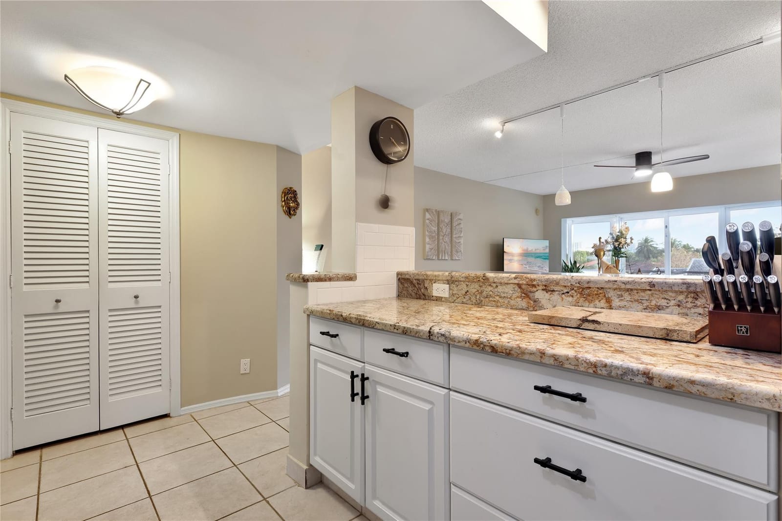 3050 NE 47th Court 205 — photo 12