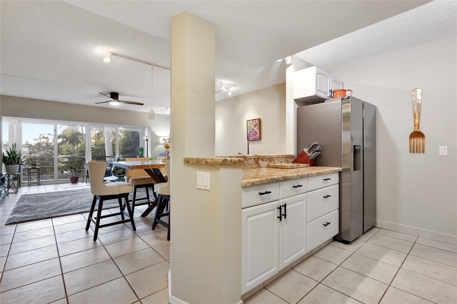 3050 NE 47th Court 205 — photo 9
