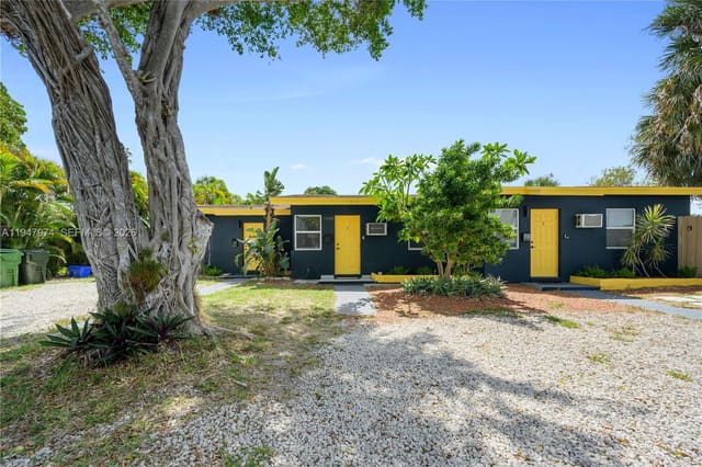 1444 NE 13th Avenue 13, Fort Lauderdale, FL 33304