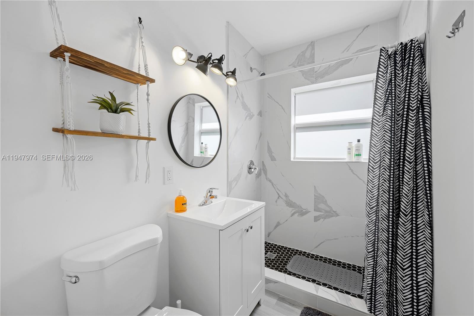 1444 NE 13th Avenue 13 — photo 7