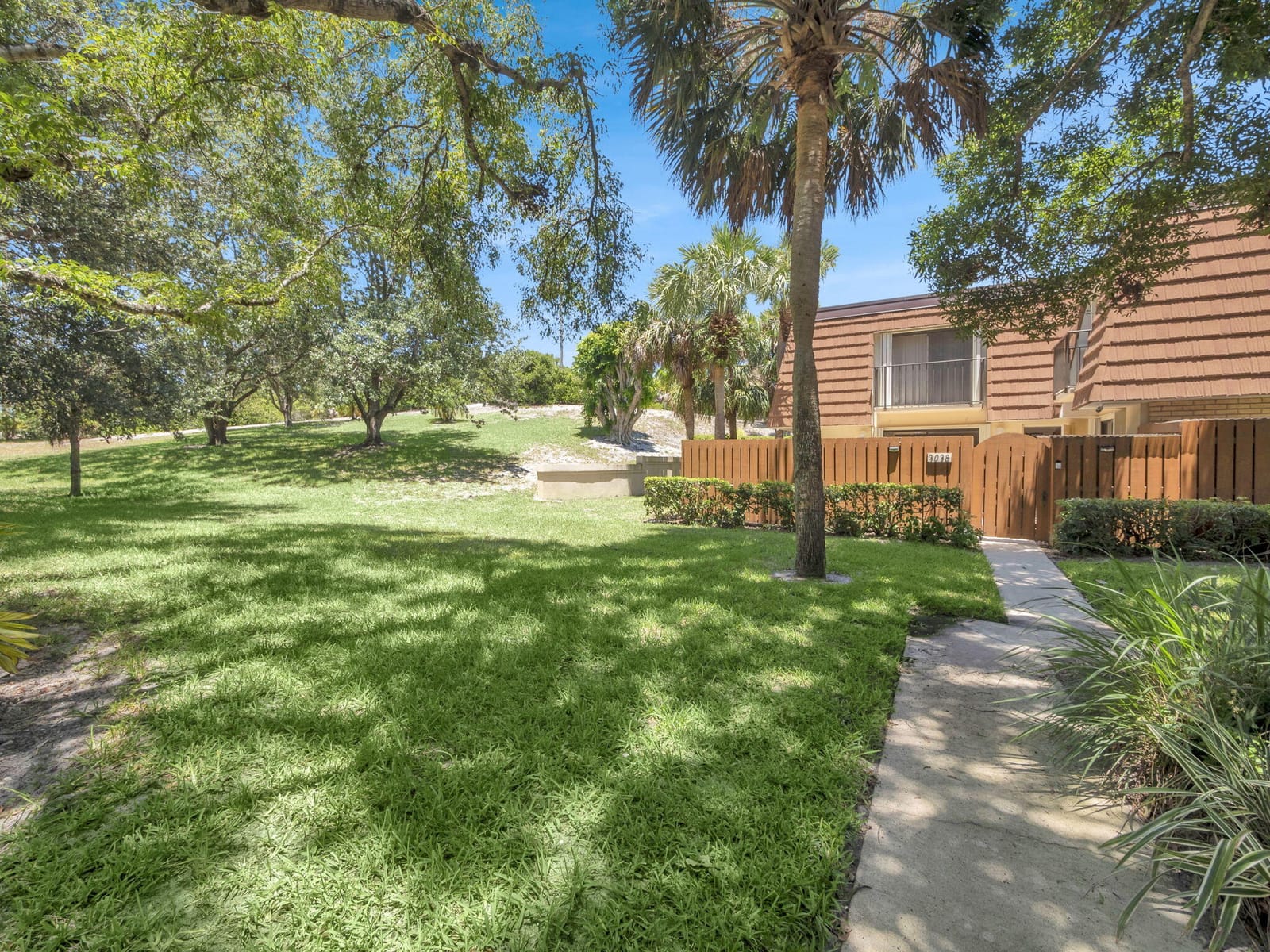 3038 30th Court, Jupiter, FL 33477 photo 2