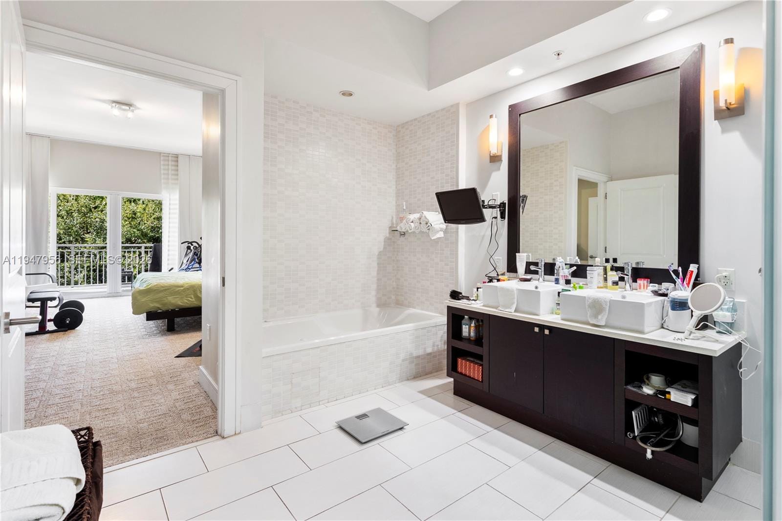 5300 NW 87th Avenue 1212, Doral, FL 33178 photo 26