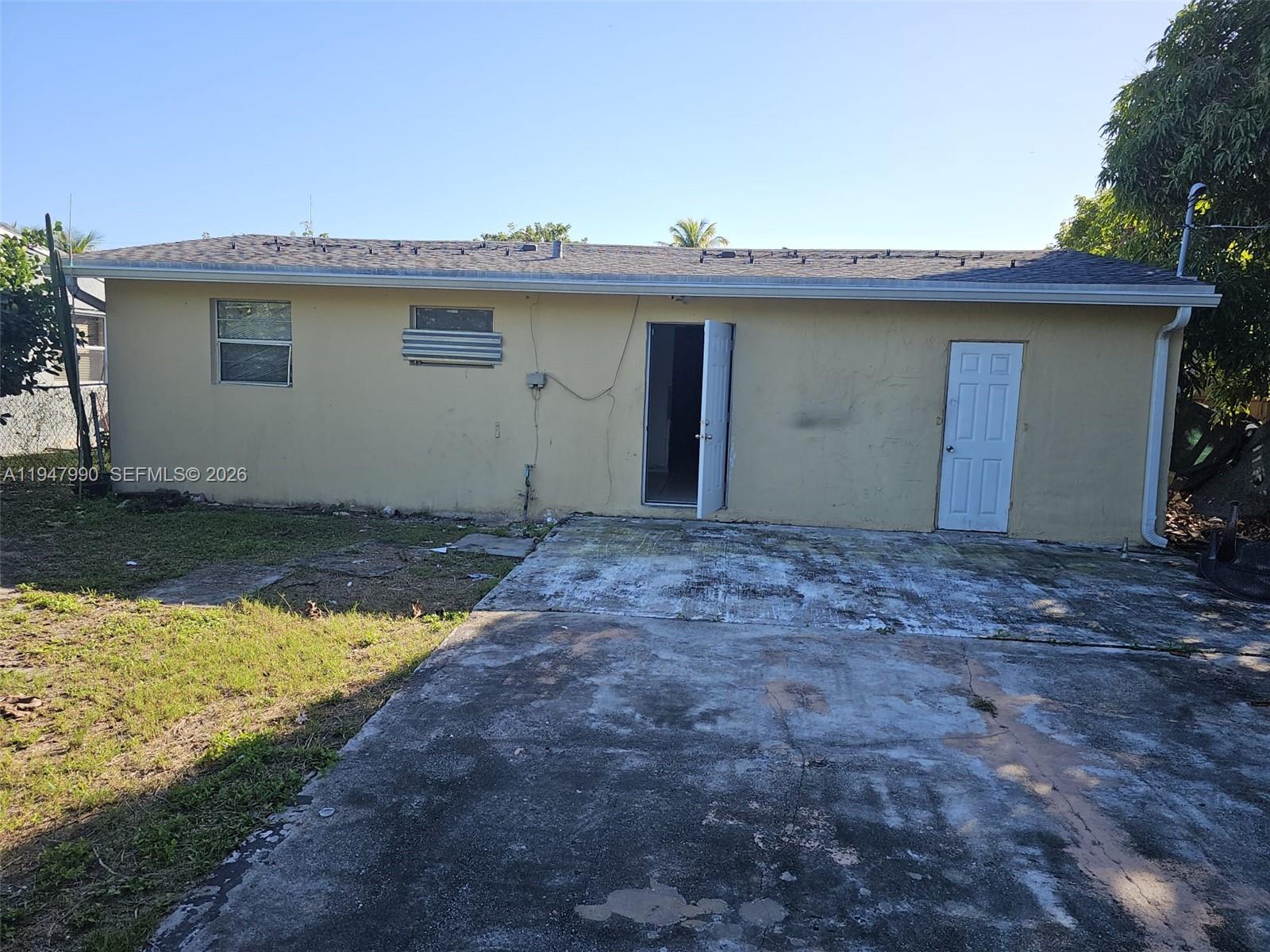 2243 Mayo Street, Hollywood, FL 33020, Hollywood