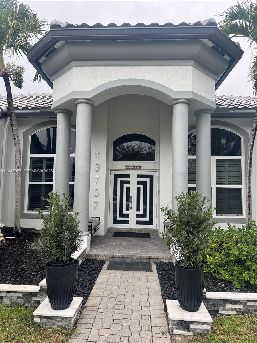 13707 NW 21st Street, Pembroke Pines, FL 33028, Pembroke Pines