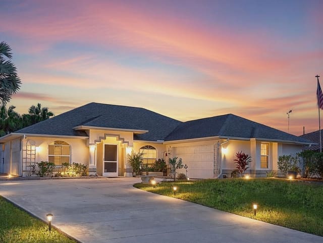 1149 SE Cambridge Drive, sold in Sandpiper Bay, Port St Lucie, FL