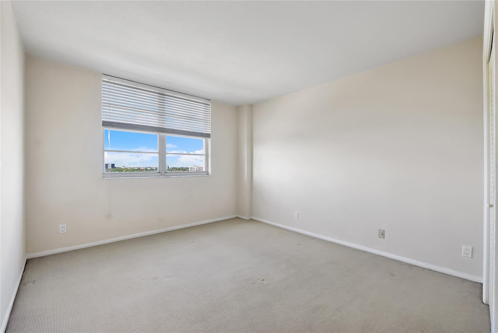 1900 S Ocean Boulevard 9P — photo 10