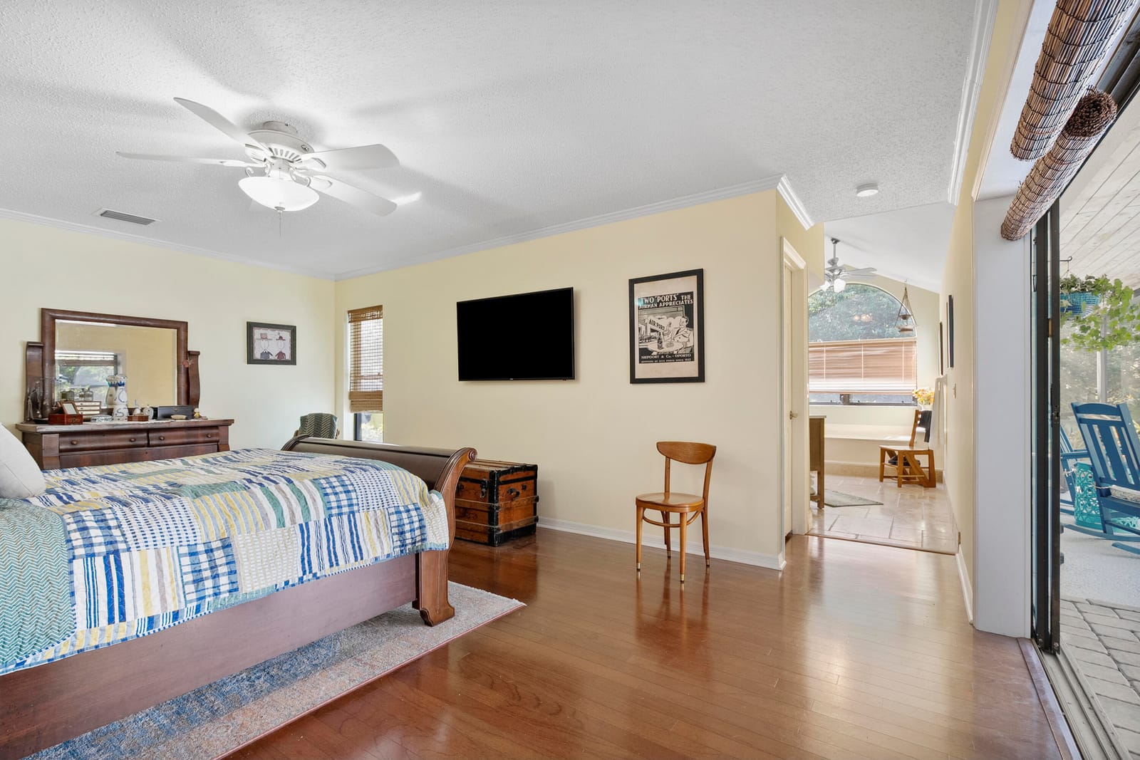 1022 SW Tiburon Way — photo 12