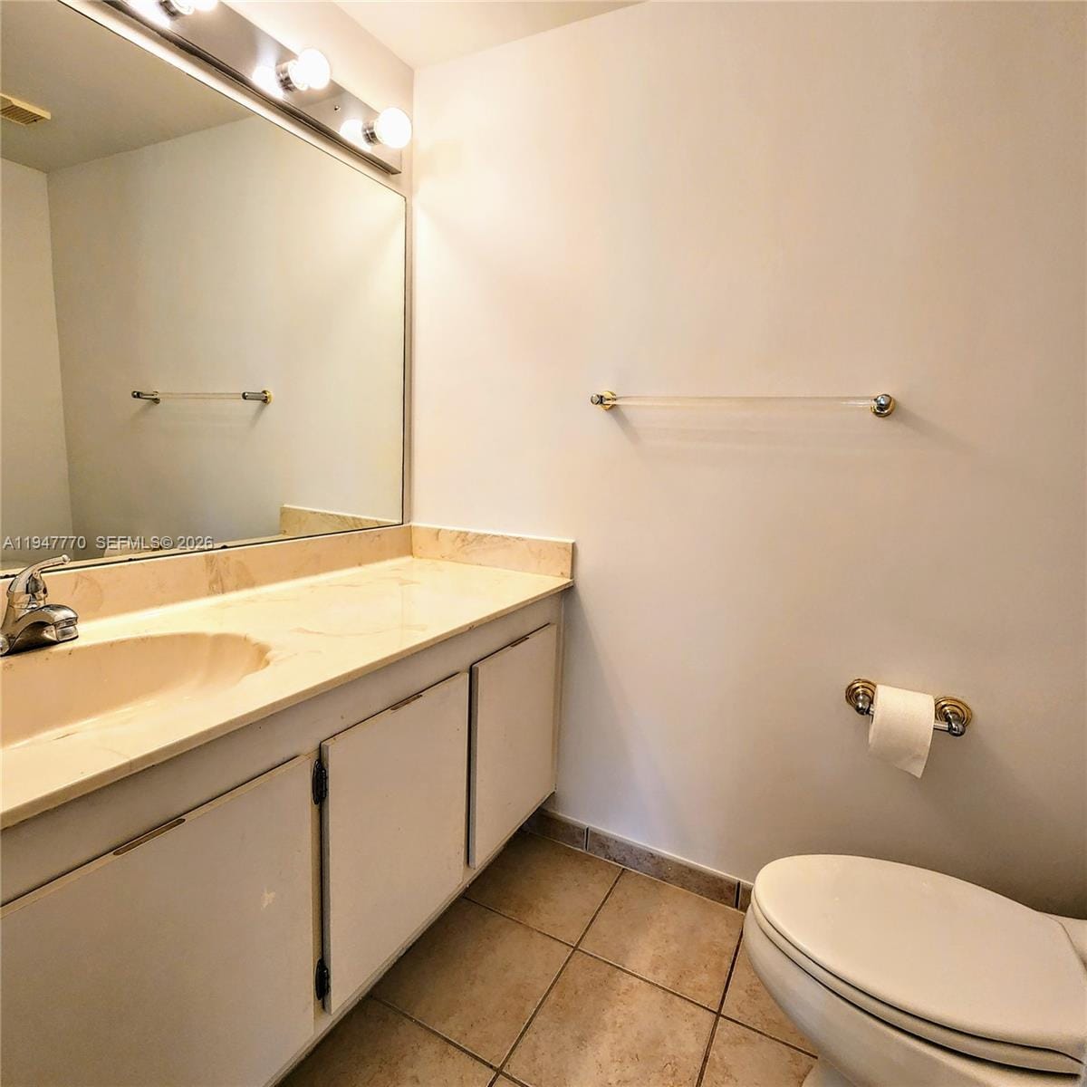 18151 NE 31st Court 301 — photo 6