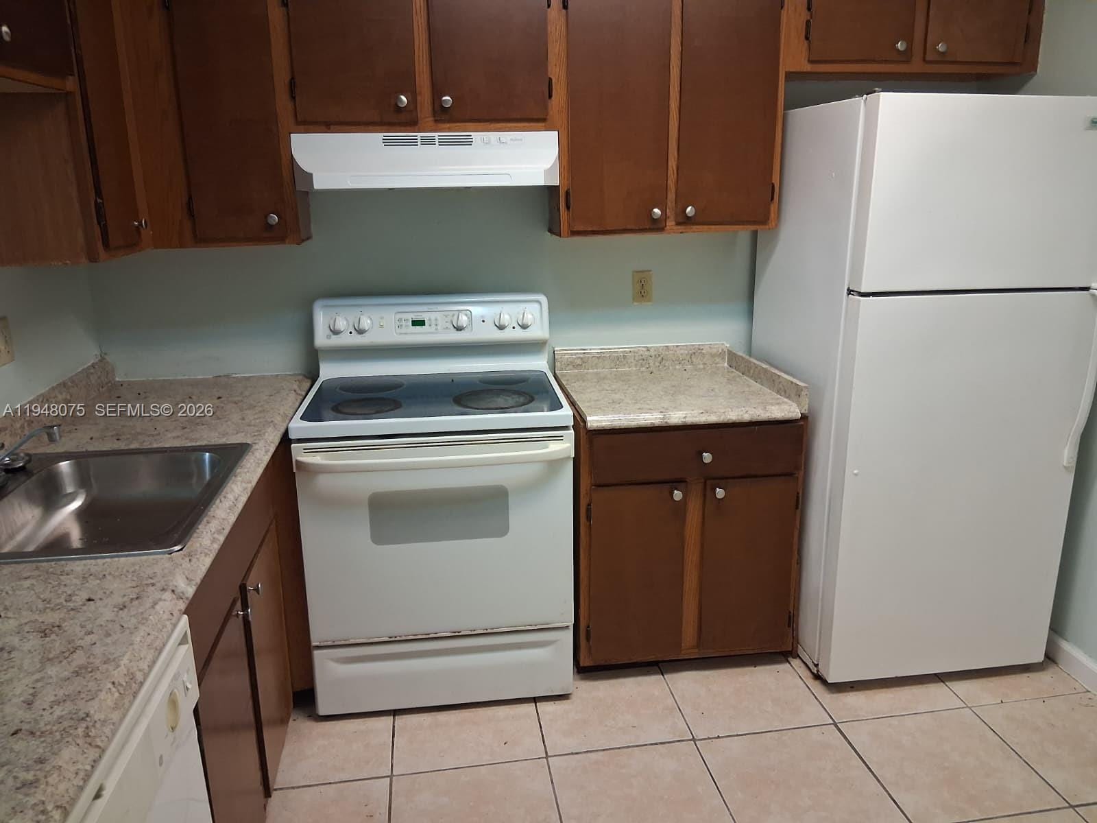 19791 SW 114th Avenue 135 — photo 2
