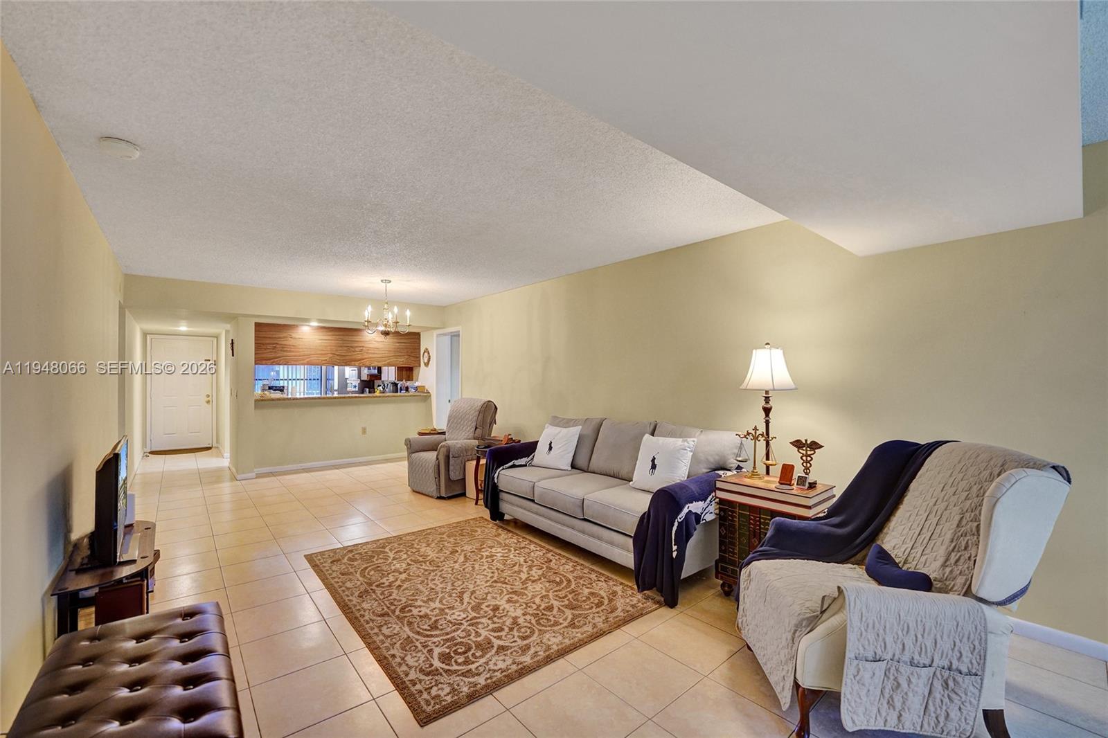 1713 Whitehall Drive 304, Davie, FL 33324, Davie