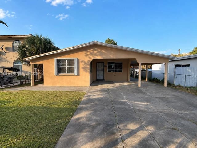 5181 NW 5th Street, Miami, FL 33126