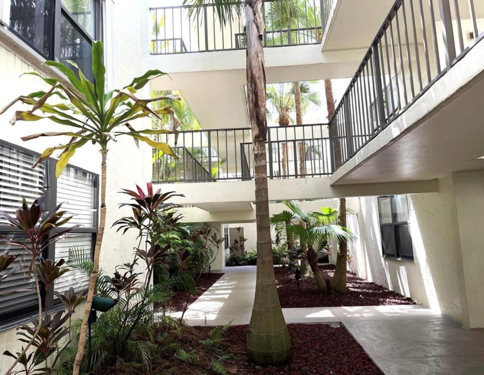 20441 NE 30th Avenue 218-9, Miami, FL 33180 photo 13