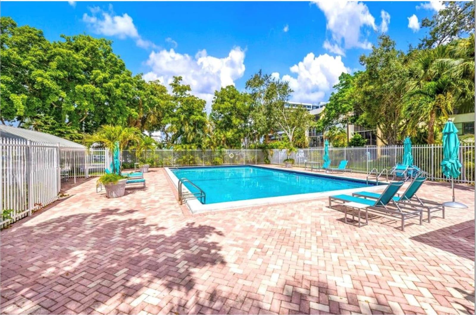20441 NE 30th Avenue 218-9, Miami, FL 33180 photo 18