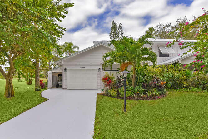 12698 SE Cascades Court, Hobe Sound, FL 33455, Hobe Sound