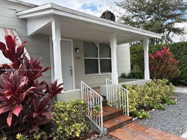 752 NW 24th Court 1, Miami, FL 33125, Miami